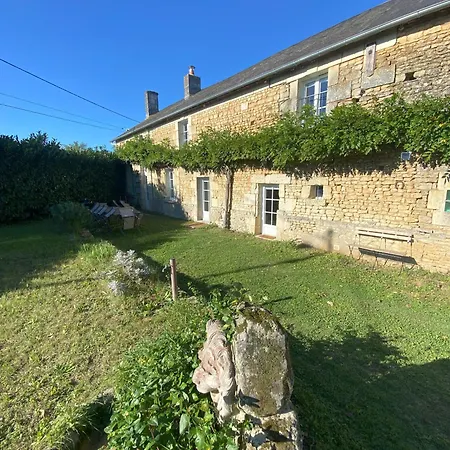 Holiday home Center Parcs A 5min - Ideal Familles & Groupes - 3 Parkings - Espaces Modulables - Jardin Clos - Au Calme - Chateaux De La Loire