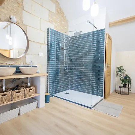 Holiday home Center Parcs A 5min - Ideal Familles & Groupes - 3 Parkings - Piscine - Jardin Clos - Au Calme - Chateaux De La Loire *